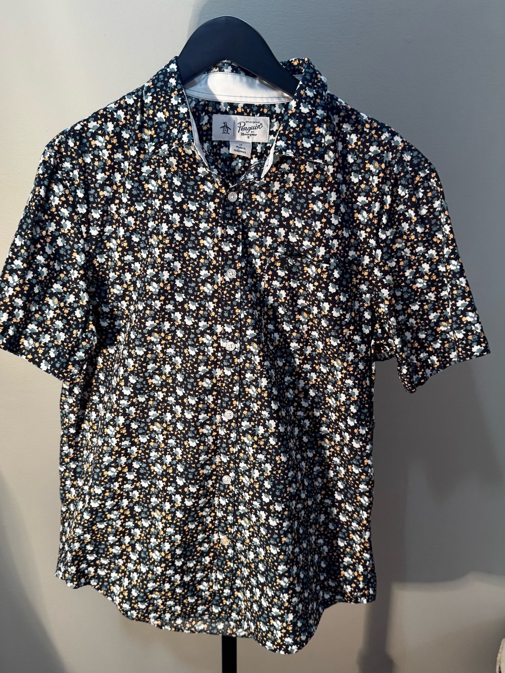 Original Penguin Men’s Floral Button Front Shirt Medium Short Sleeve Cotton